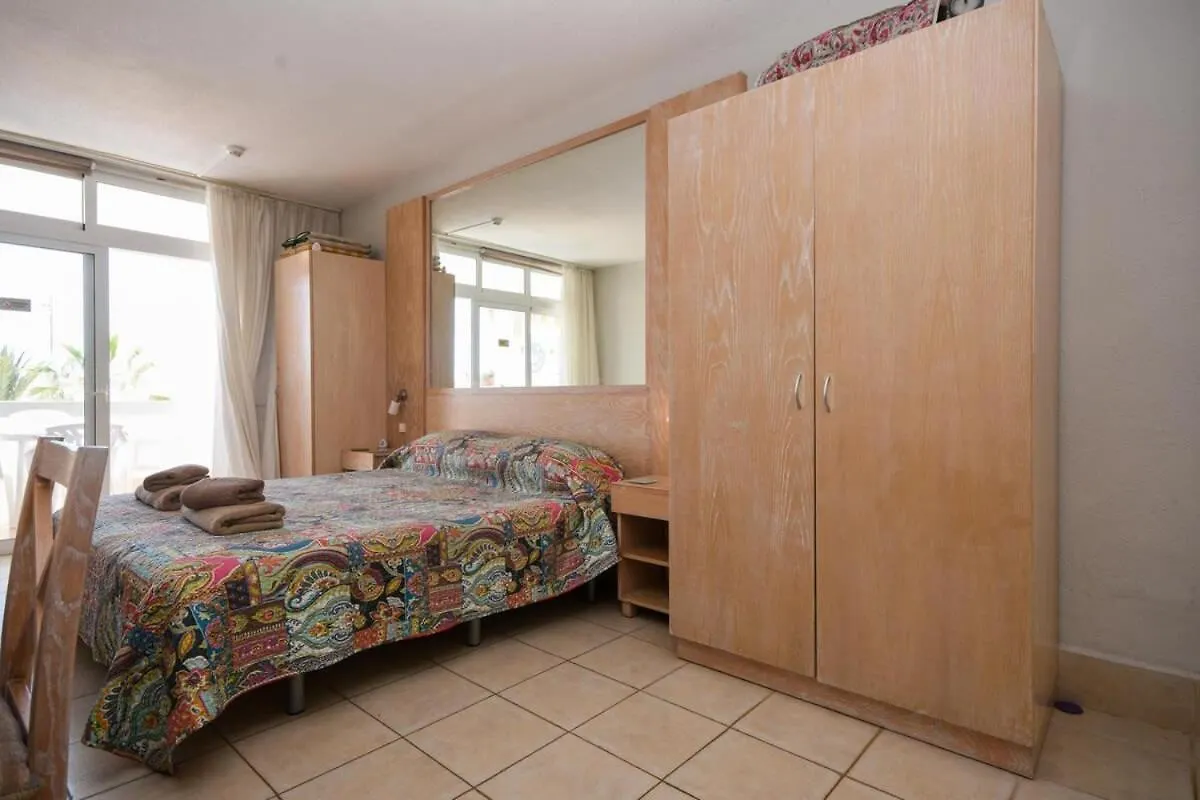 Apartment Azahara Playa 2 - Studio Los Cristianos  Spain